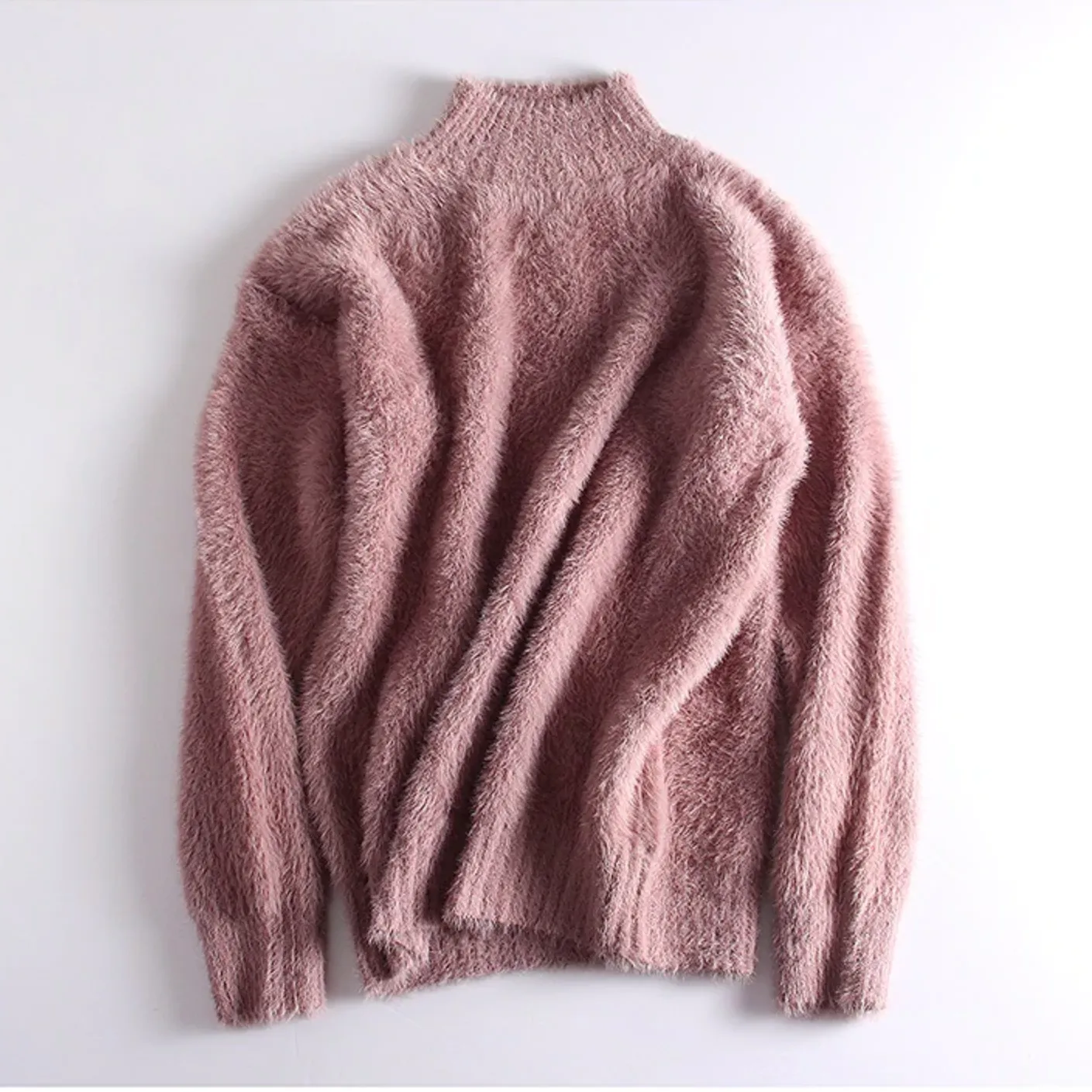 FLUFFY SWEATER