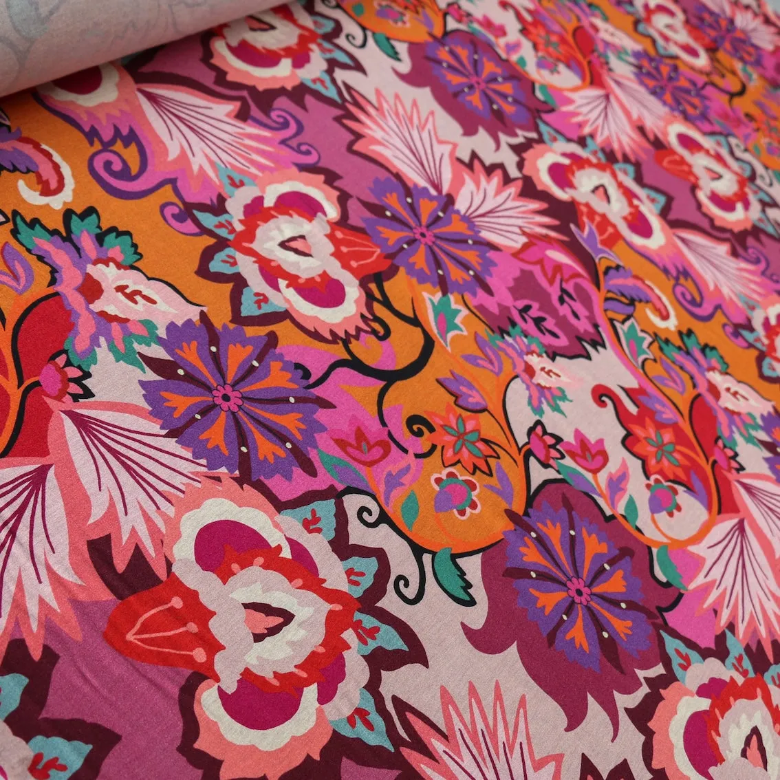 Last Chance of Sonia Magenta Jersey