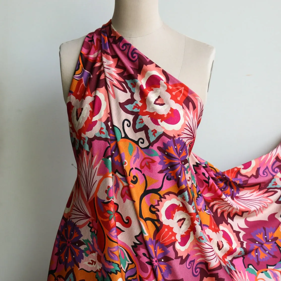 Last Chance of Sonia Magenta Jersey