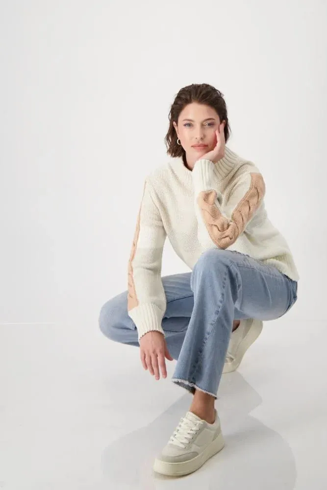 MONARI - Cable Knit - Soft Harmony