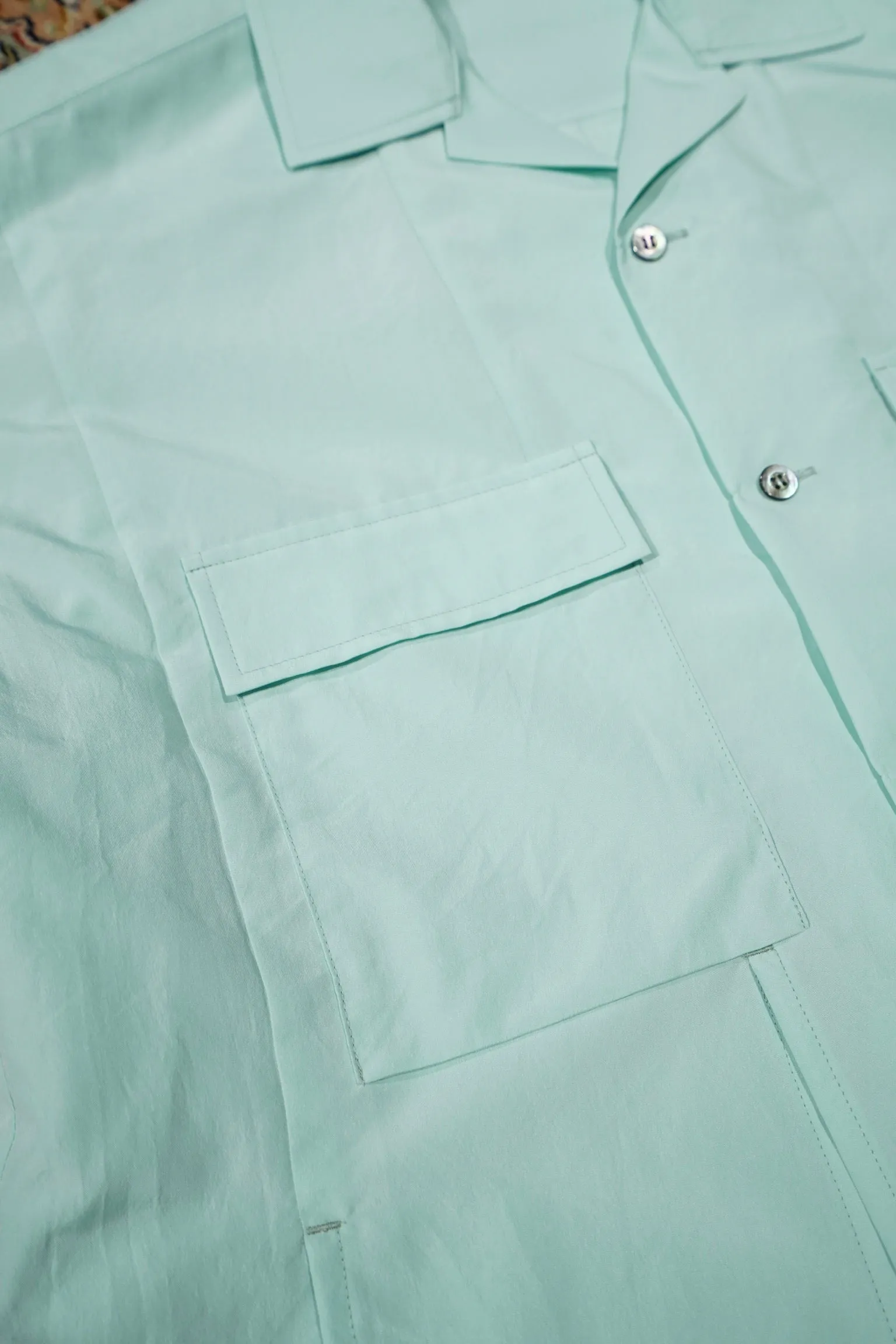 OPEN COLLAR SLIT SHIRT (MINT)