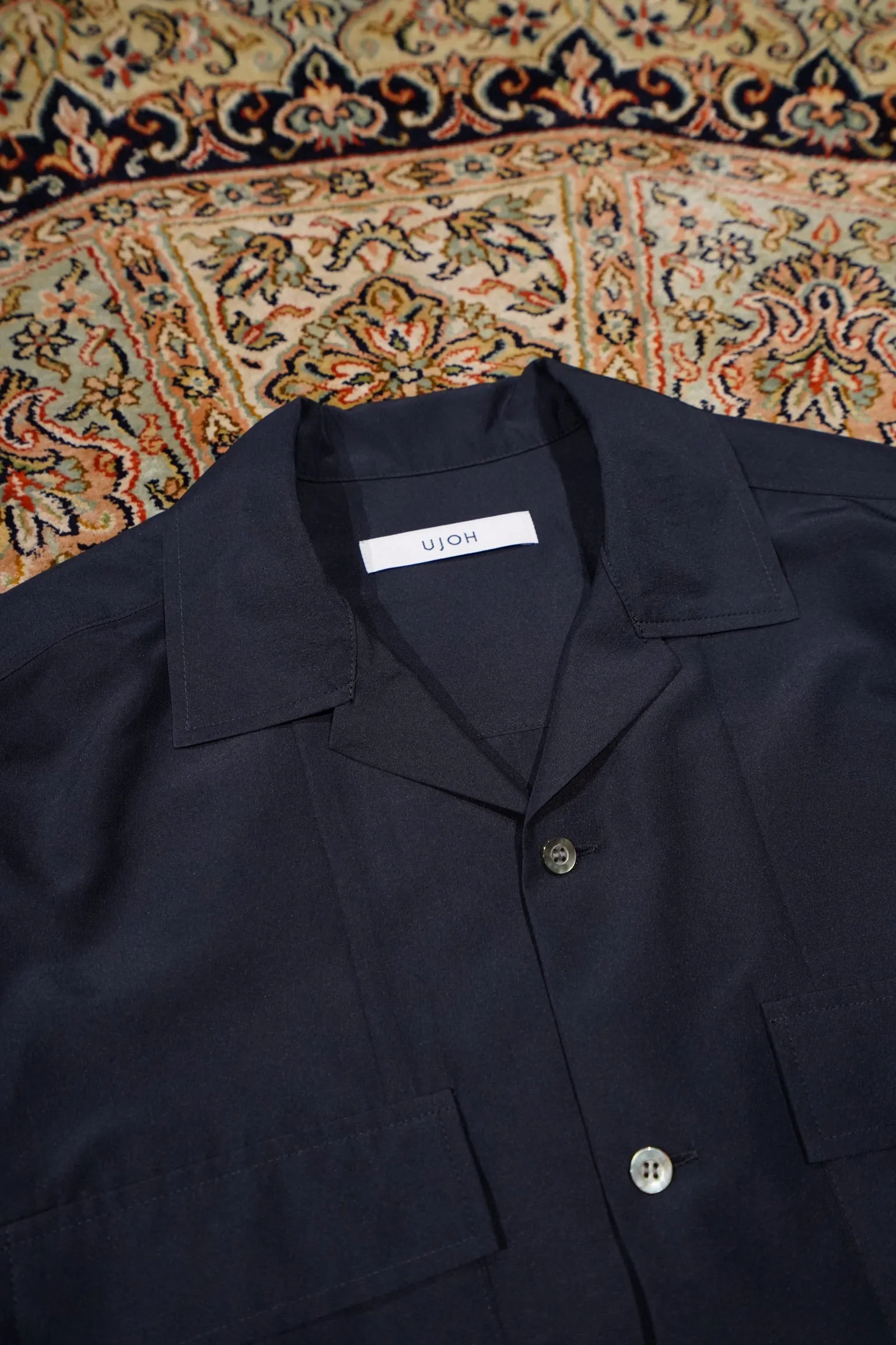 OPEN COLLAR SLIT SHIRT (NAVY)