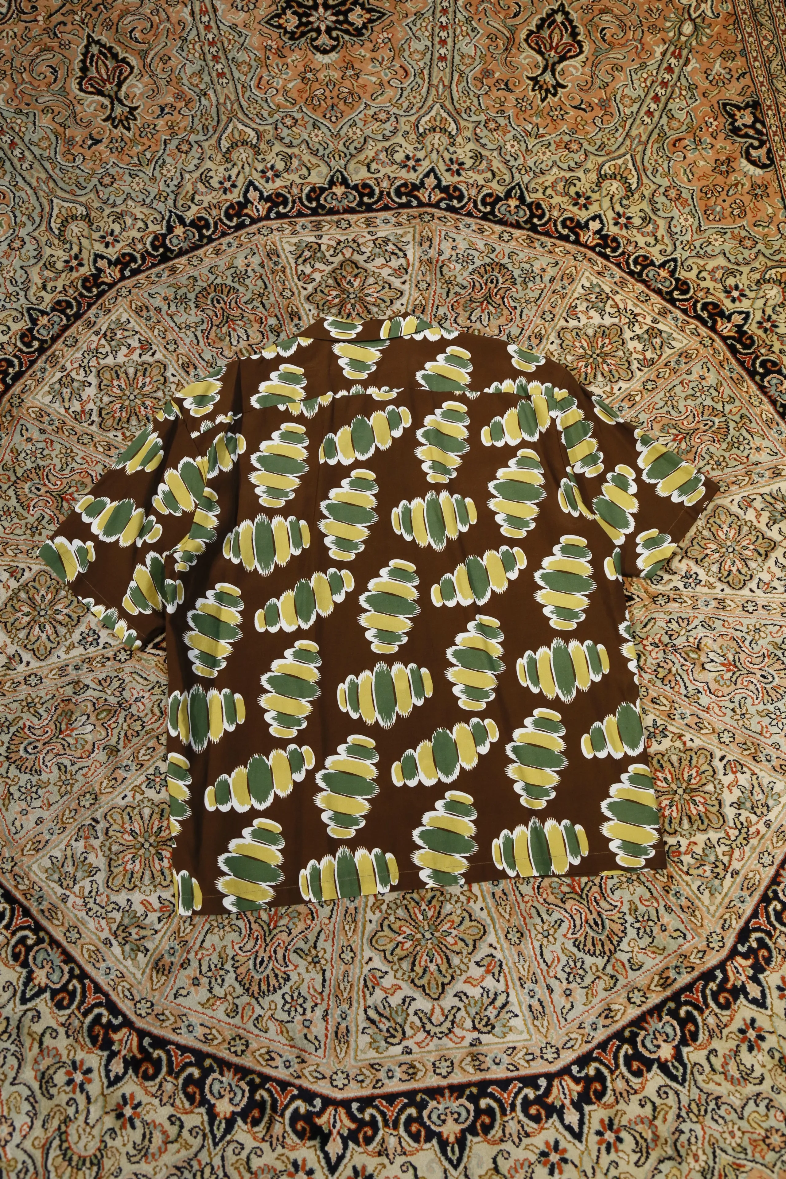 SOLARIS&Co. ATOMIC OPEN COLLAR S/S SHIRT (BROWN)