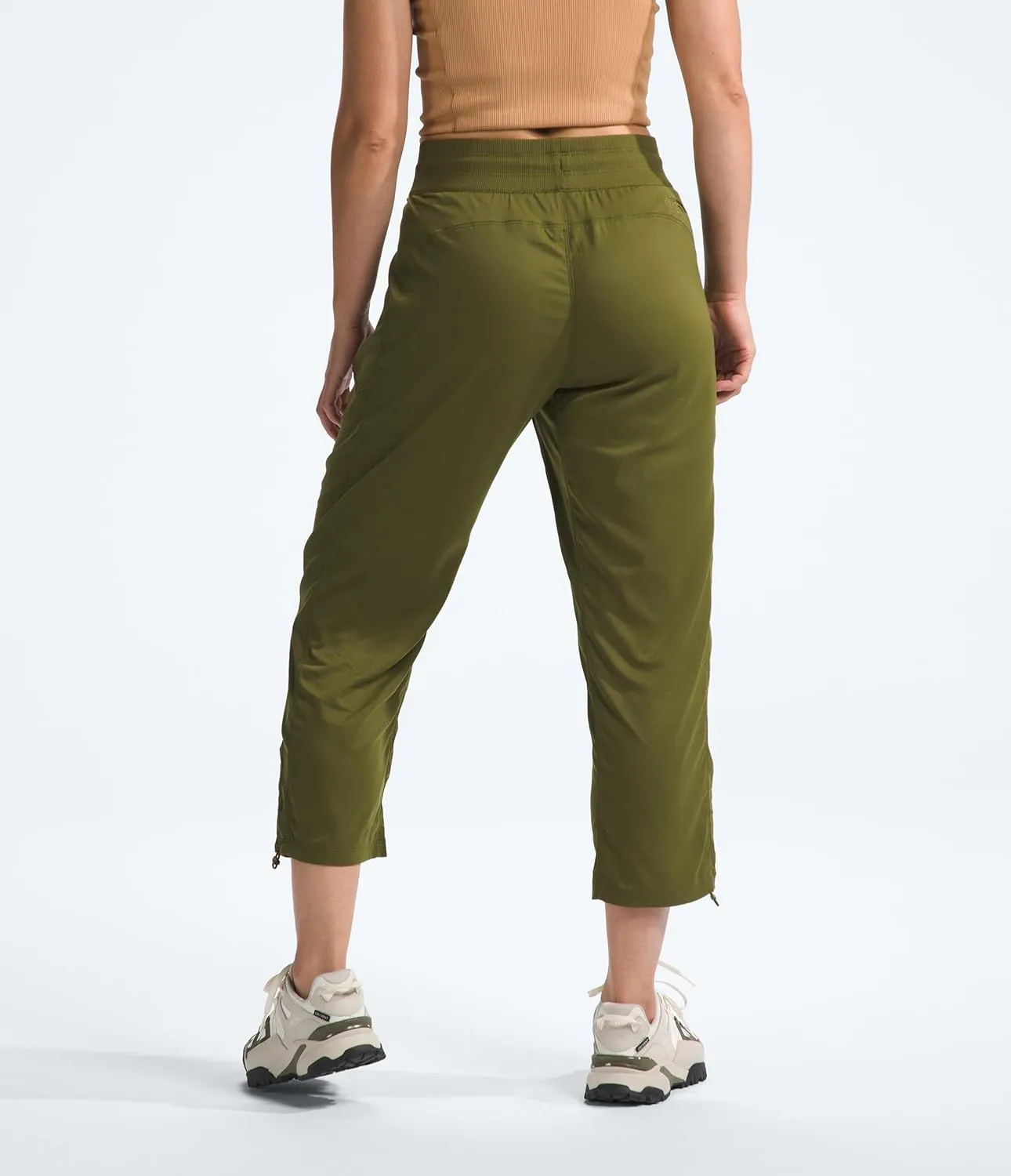 THE NORTH FACE Women's Aphrodite Motion Capri (Standard and Plus Size)