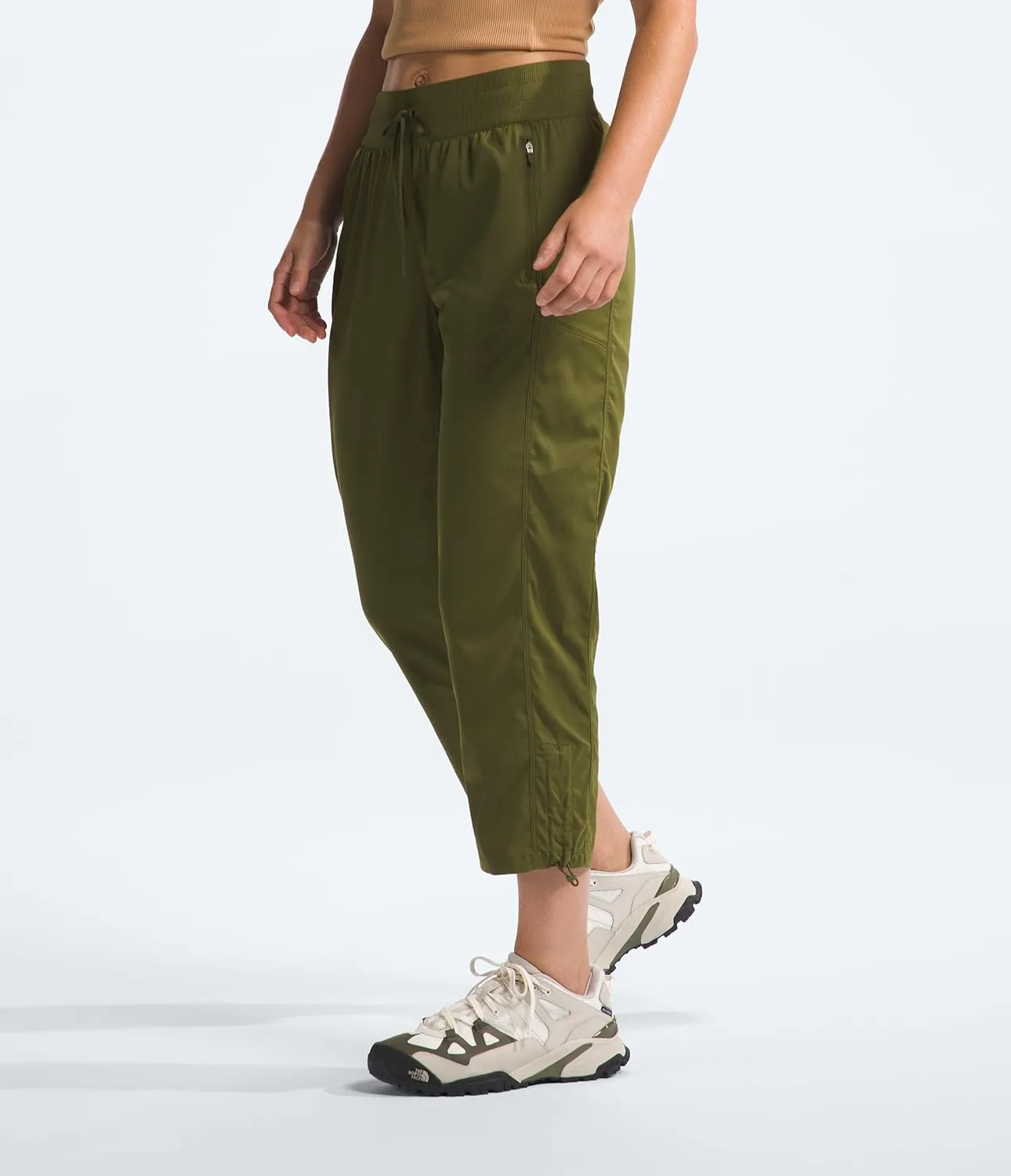 THE NORTH FACE Women's Aphrodite Motion Capri (Standard and Plus Size)